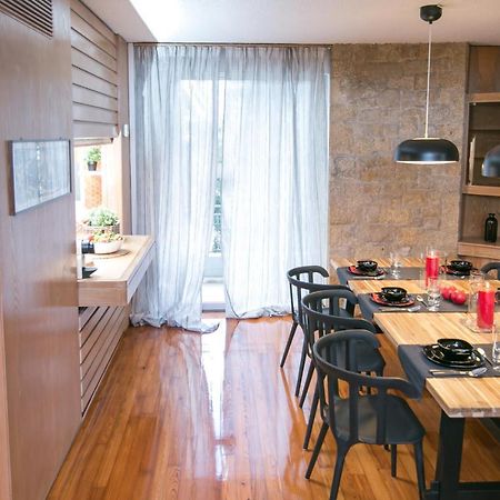 One-Of-A-Kind Athens Riviera Apartment Luaran gambar
