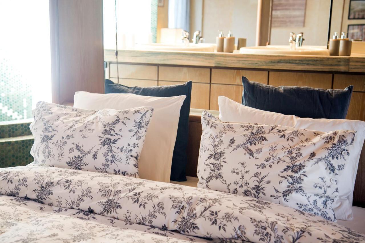 One-Of-A-Kind Athens Riviera Apartment Luaran gambar